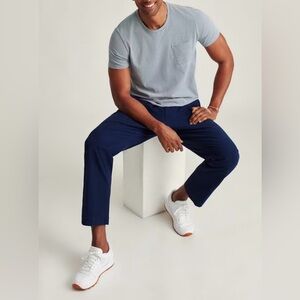 NWT Bonobos The Relaxed Straight Chino, size 32S, Color:Night Train